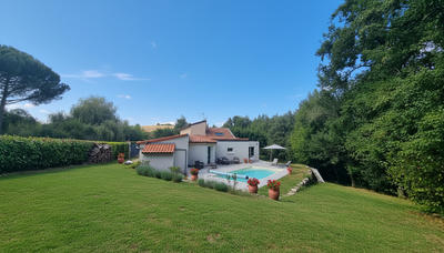 Maison - 175 m² - 6 pièces