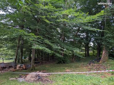 Terrain constructible - 832 m²