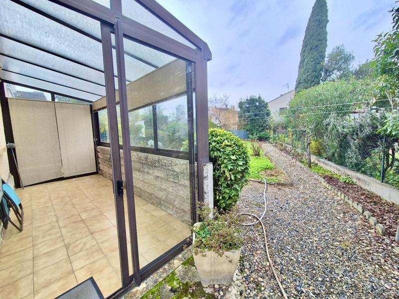 Maison - 93 m² - 4 pièces