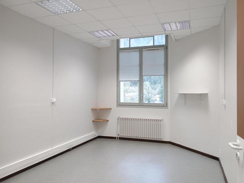 Bureau - 238 m² - 8 pièces