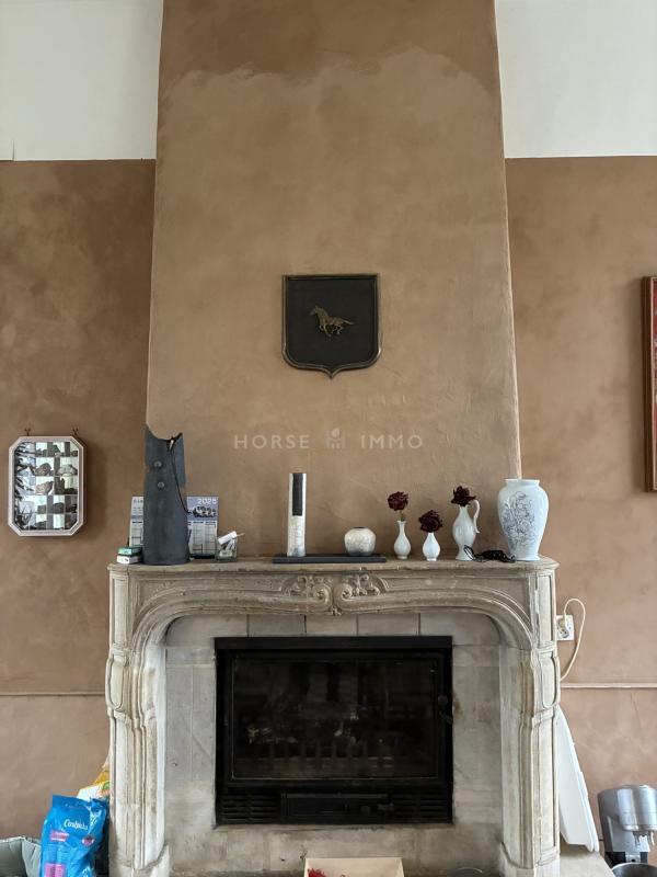 Propriété - 240 m² - 6 pièces