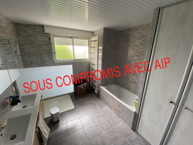 Maison - 160 m² - 9 pièces