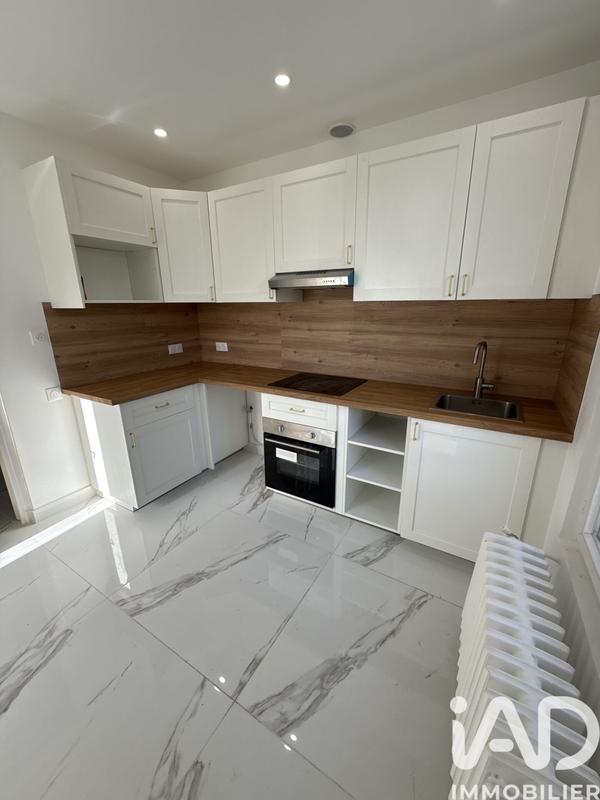 Maison - 81 m² - 4 pièces