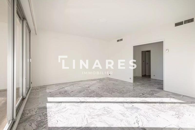 Appartement - 120 m² - 4 pièces