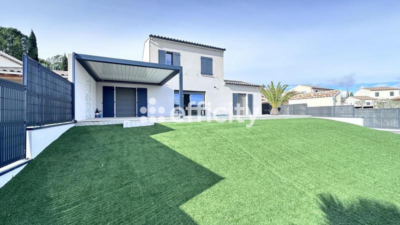 Villa - 130 m² - 4 pièces