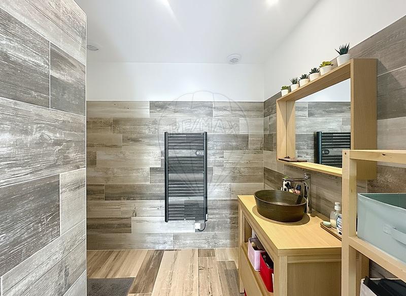 Maison - 122 m² - 4 pièces