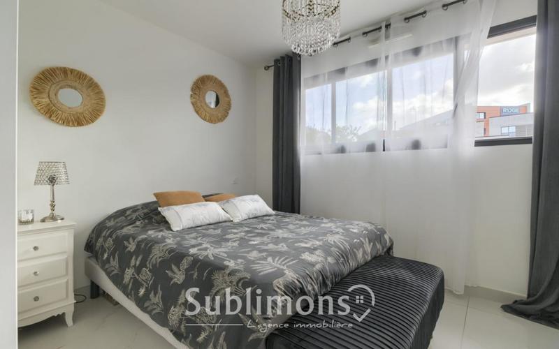 Maison - 192 m² - 7 pièces