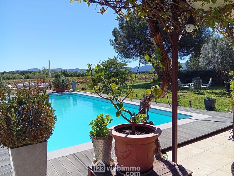 Villa - 137 m² - 6 pièces