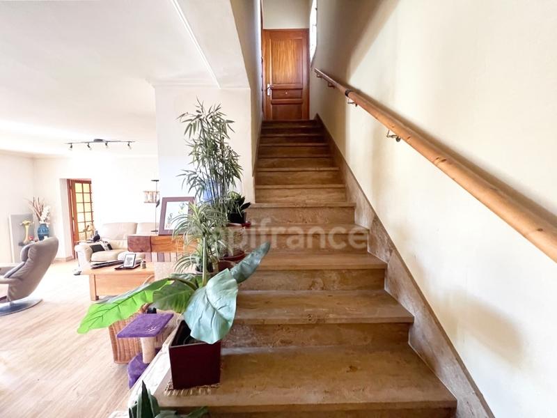 Villa - 117 m² - 5 pièces