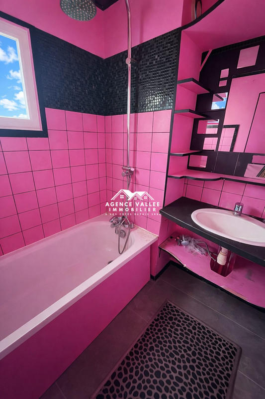 Maison - 111 m² - 5 pièces