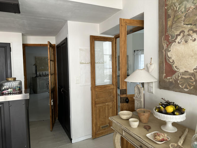 Maison - 295 m² - 10 pièces
