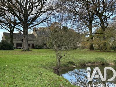 Maison - 238 m² - 7 pièces