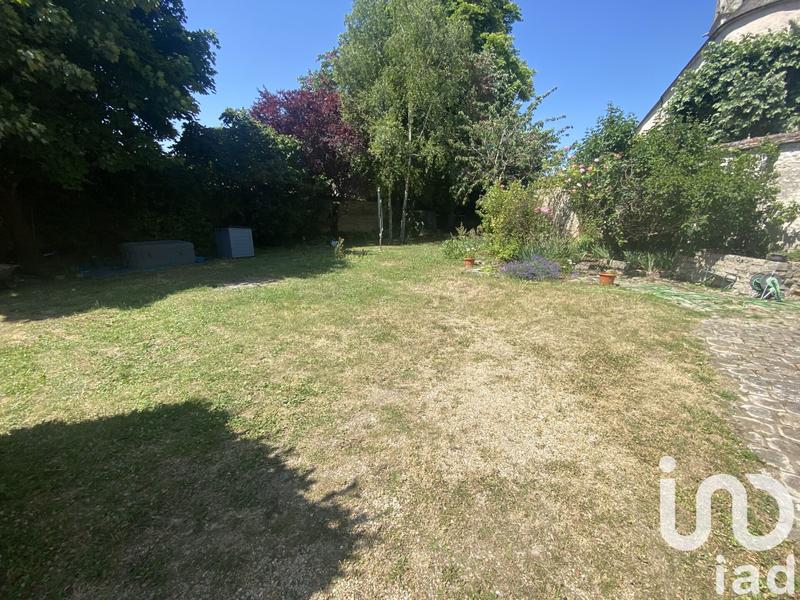 Maison - 210 m² - 8 pièces