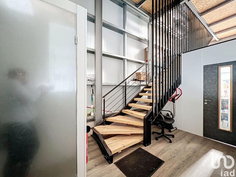 Local commercial - 192 m²