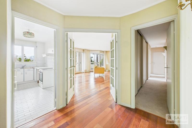 Appartement - 138 m² - 6 pièces