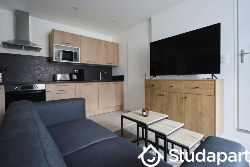 Chambre - 9 m² - 1 pièce