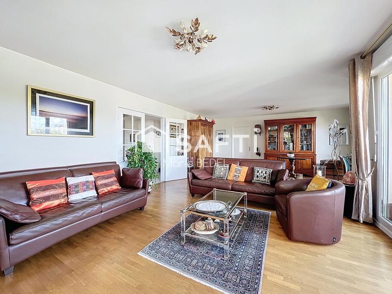 Appartement - 142 m² - 6 pièces