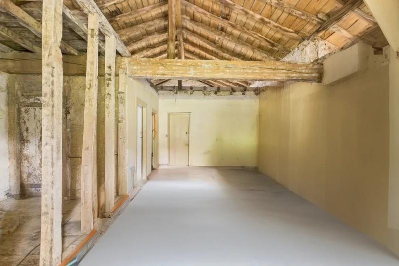 Maison - 293 m² - 10 pièces