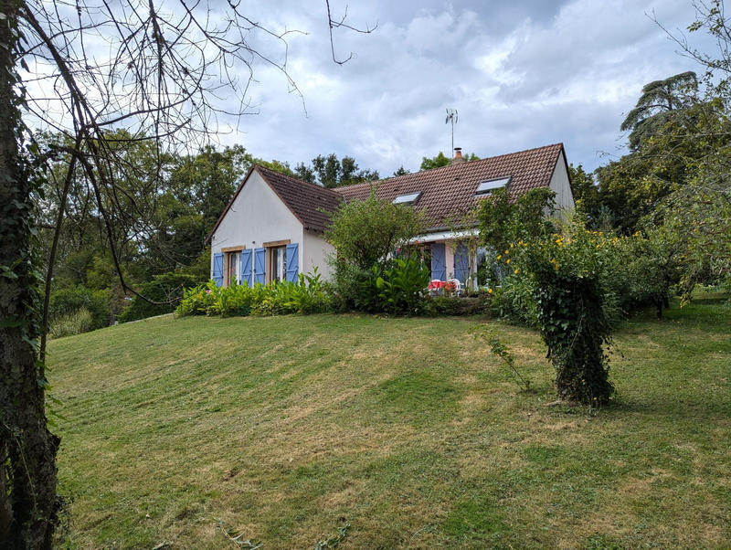 Maison - 137 m² - 5 pièces