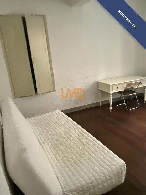 Immeuble - 225 m² - 8 pièces