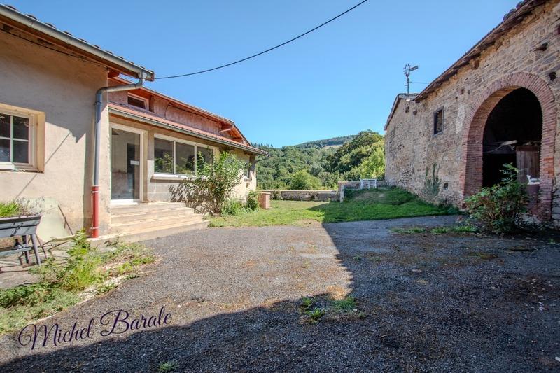 Corps de ferme - 220 m² - 8 pièces