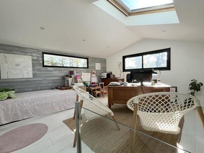 Maison - 165 m² - 5 pièces