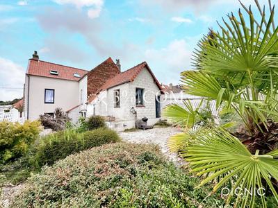 Maison - 168 m² - 6 pièces