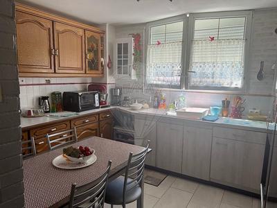 Maison - 85 m² - 3 pièces