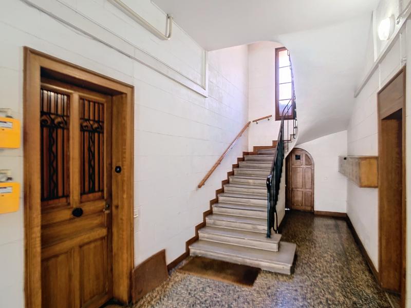 Appartement bourgeois - 144 m² - 6 pièces