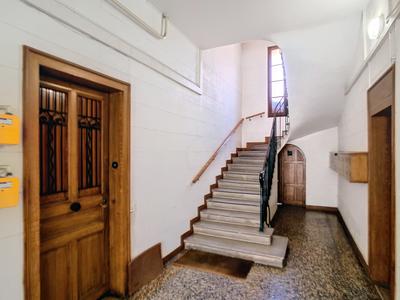 Appartement bourgeois - 144 m² - 6 pièces