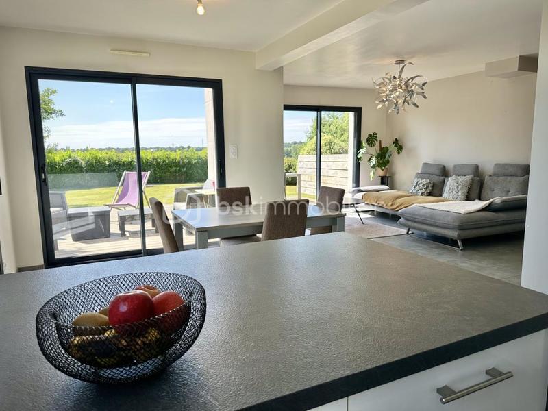 Maison - 106 m² - 6 pièces