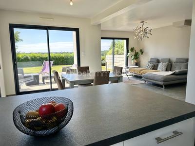 Maison - 106 m² - 6 pièces