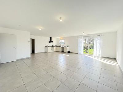 Maison - 125 m² - 4 pièces