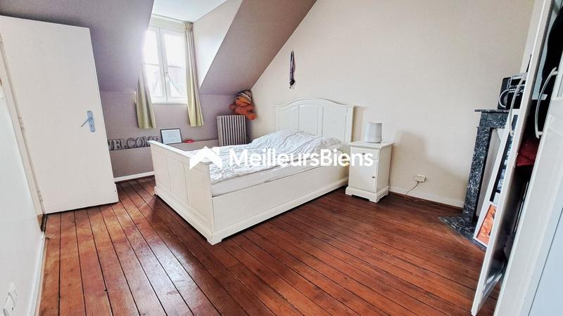 Maison - 320 m² - 10 pièces