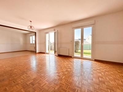 Maison - 124 m² - 6 pièces