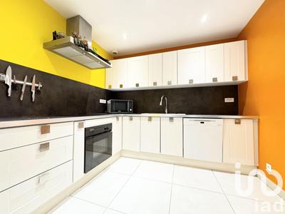 Maison - 133 m² - 8 pièces