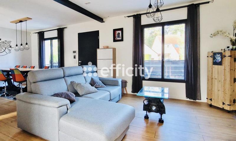 Maison - 180 m² - 5 pièces