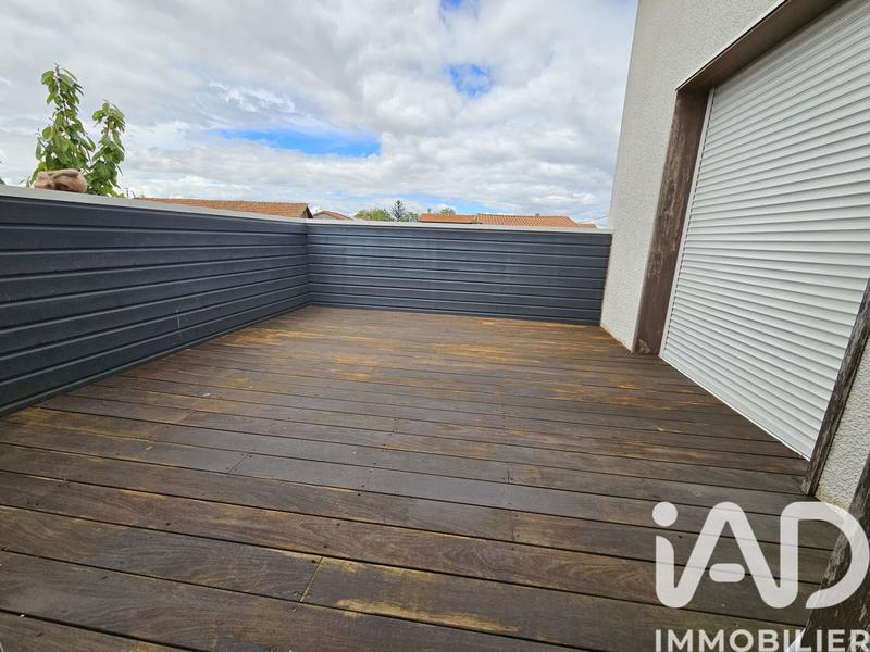 Maison - 343 m² - 10 pièces