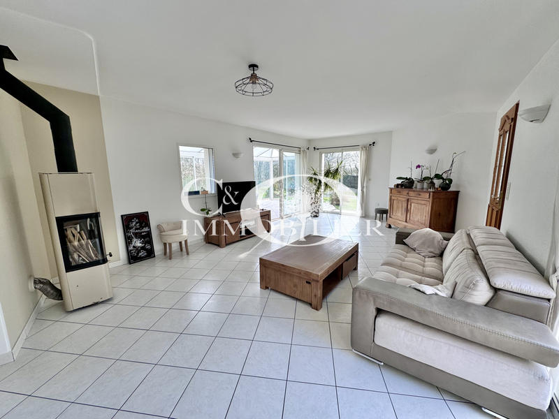 Maison - 141 m² - 5 pièces