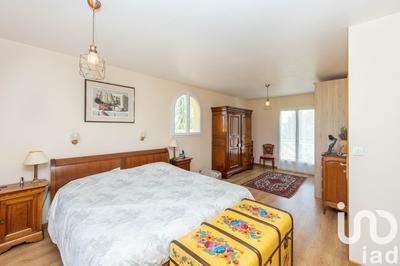 Maison - 180 m² - 5 pièces