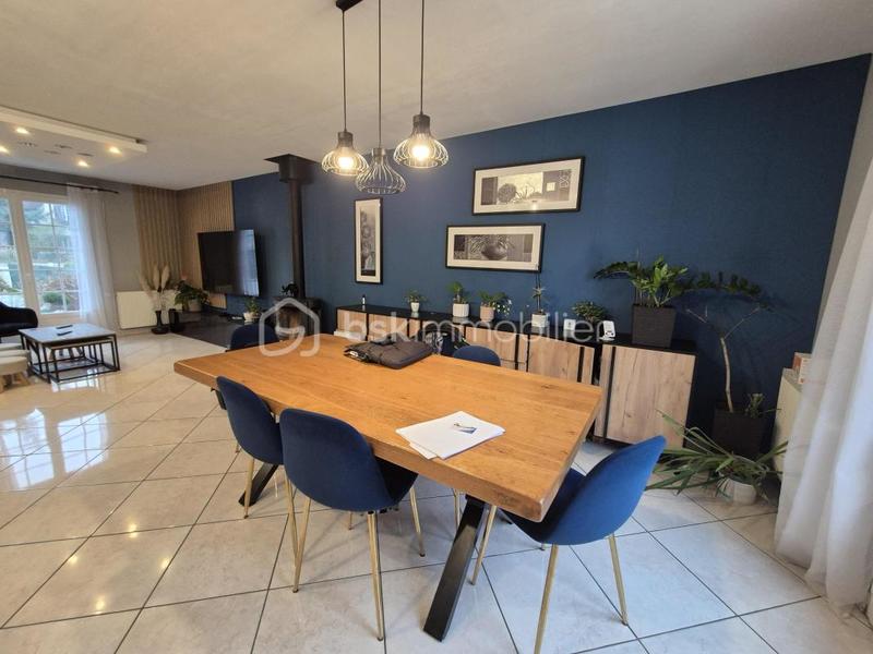 Maison - 112 m² - 5 pièces