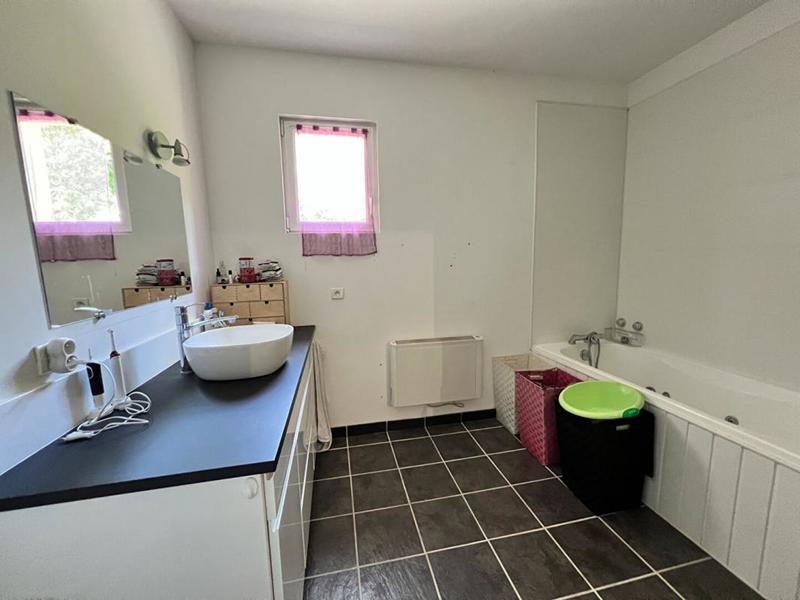 Maison - 135 m² - 5 pièces