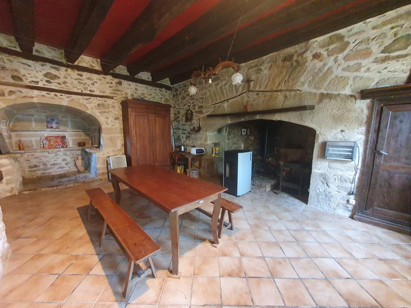 Maison de village - 95 m² - 3 pièces