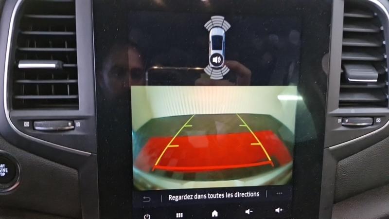 Renault Mégane IV Berline techno Blue dCi 115 Edc