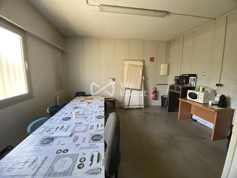 Local commercial - 840 m²