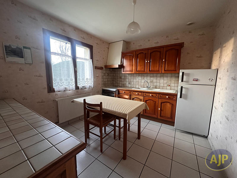 Maison - 80 m² - 4 pièces