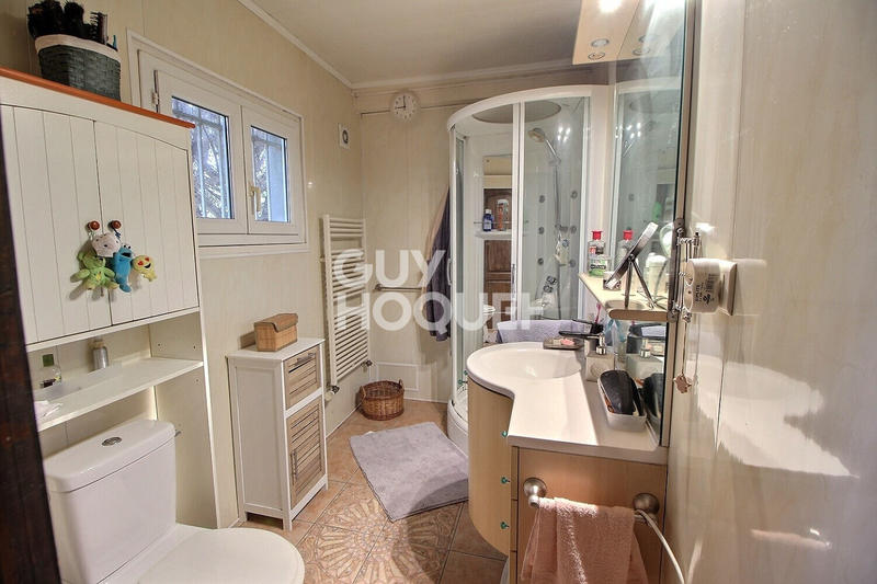 Maison - 159 m² - 8 pièces