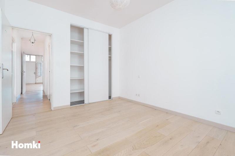 Appartement - 81 m² - 3 pièces