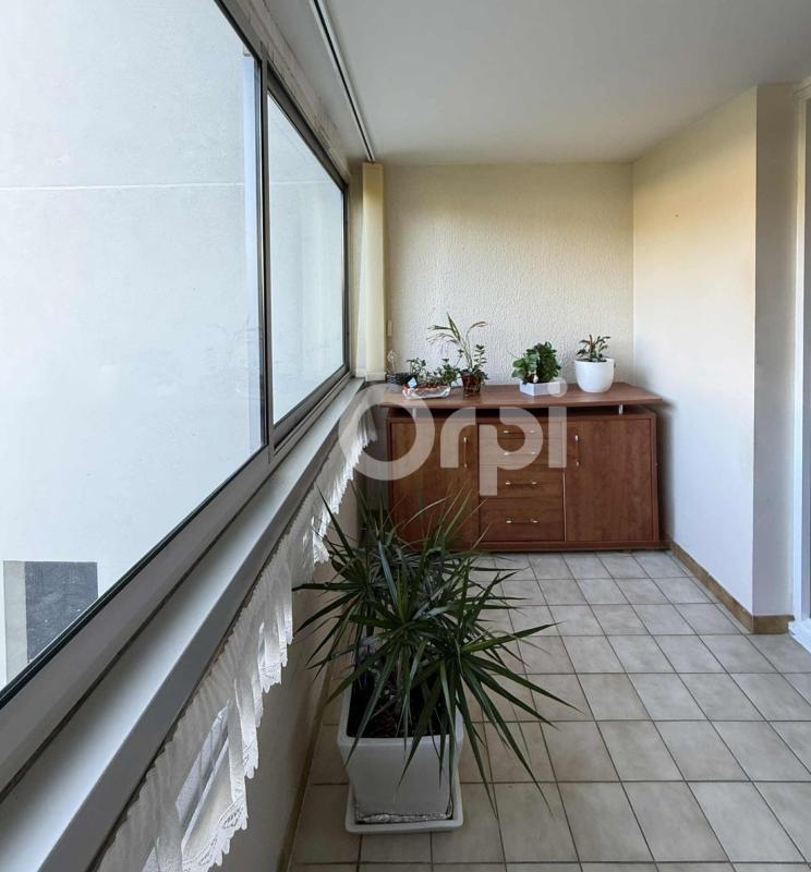 Appartement - 90 m² - 3 pièces
