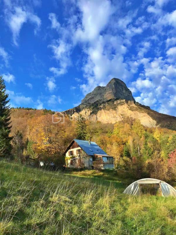 Maison - 138 m² - 6 pièces